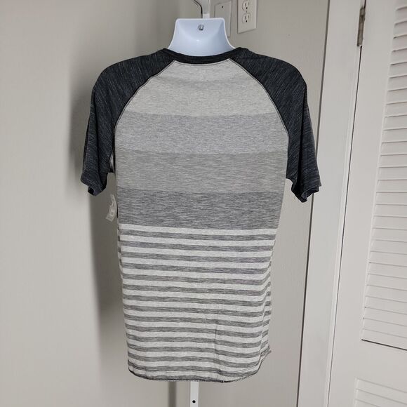 New George T-Shirt ~ Sz M 38-40 ~ Gray ~ Short Sleeve ~ Striped - Picture 2 of 3